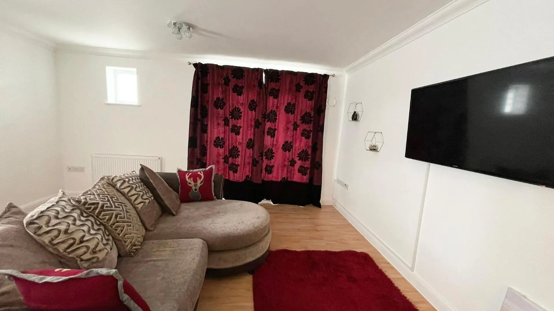 דאגנהאם Eldridge Court Apartment - 1 Bedroom